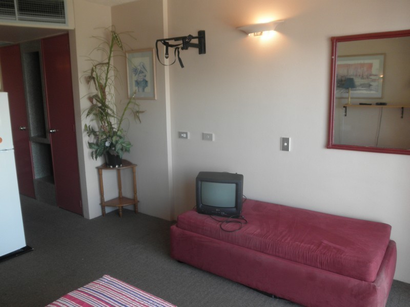 813 / 2 Barney Street, Southport QLD 4215