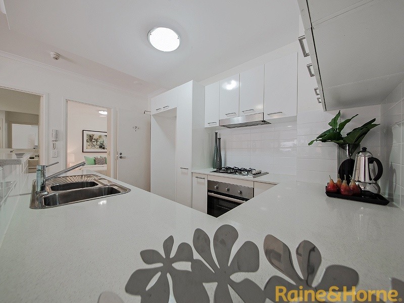 24/43 Beeston St., Teneriffe QLD 4005