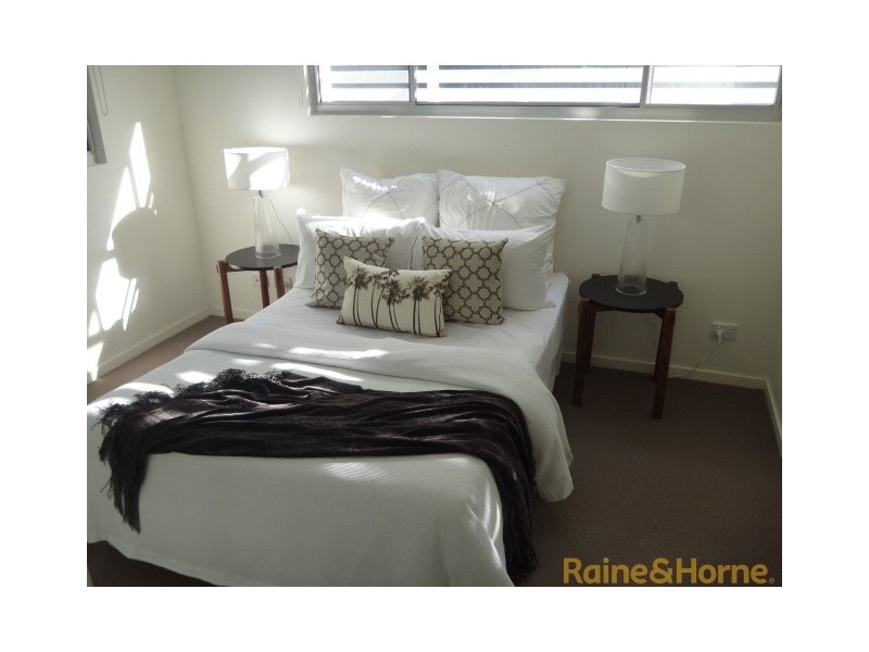 24/43 Beeston St., Teneriffe QLD 4005