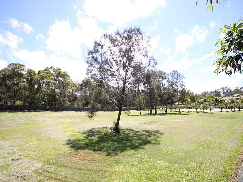 130/10 Bourton Rd, Merrimac QLD 4226