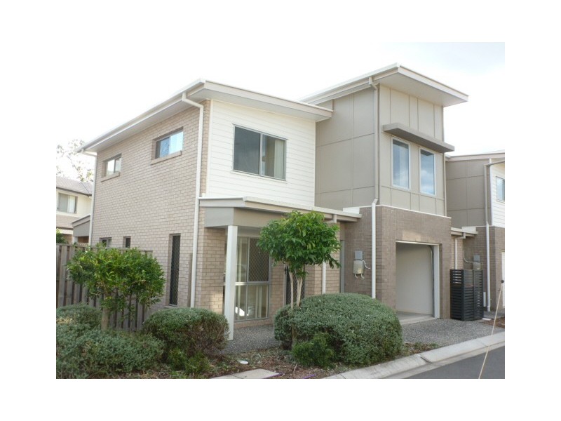 86 CARSELGROVE AVENUE, Fitzgibbon QLD 4018