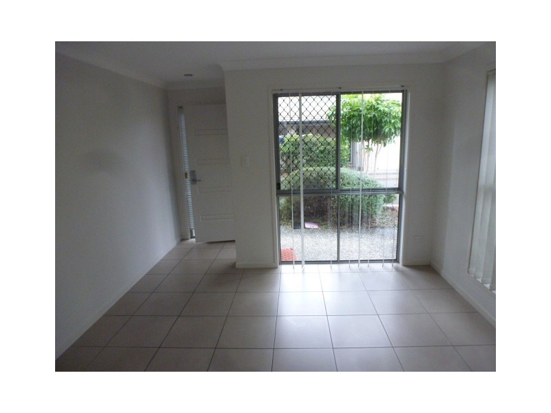 86 CARSELGROVE AVENUE, Fitzgibbon QLD 4018