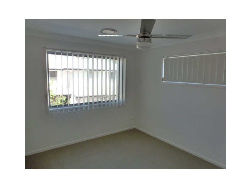 86 CARSELGROVE AVENUE, Fitzgibbon QLD 4018