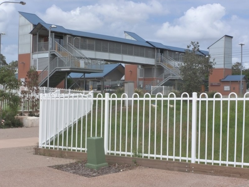 86 CARSELGROVE AVENUE, Fitzgibbon QLD 4018