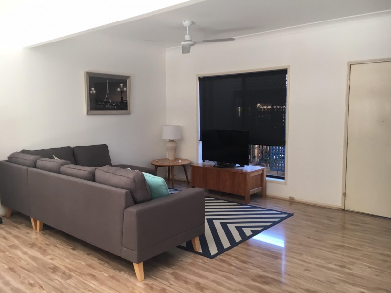 21/250 Sumners Road, Riverhills QLD 4074