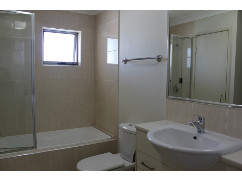 280 Grand Avenue, Forest Lake QLD 4078