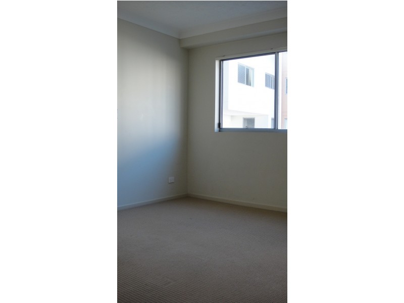 280 Grand Avenue, Forest Lake QLD 4078