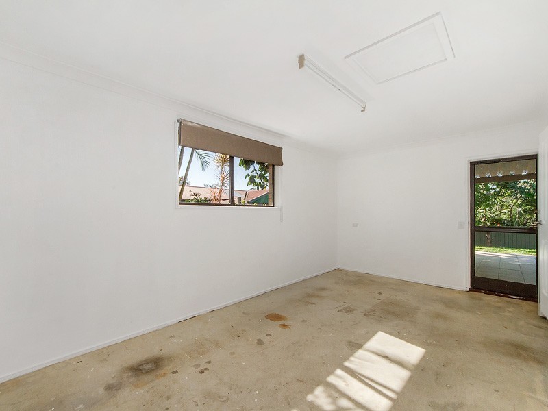 21 MELBOURNE ROAD, Arundel QLD 4214