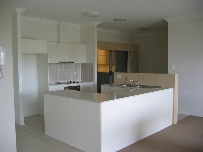 42/28 Belgrave Road, Indooroopilly QLD 4068