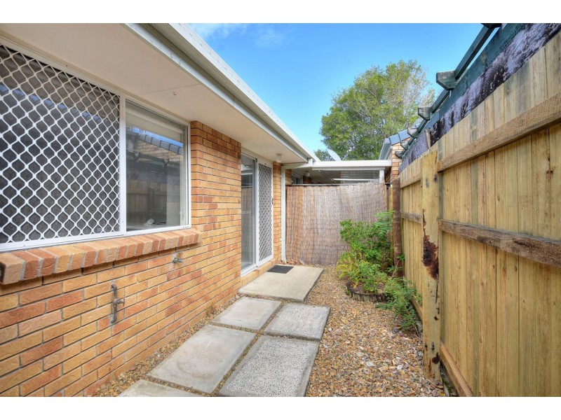 2/36 Mojave Drive, Burleigh Waters QLD 4220