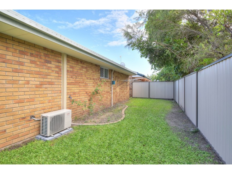 2/36 Mojave Drive, Burleigh Waters QLD 4220