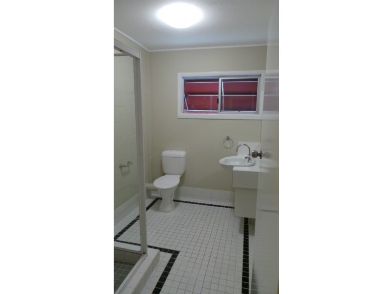 3 79 BAYVIEW STREET, Runaway Bay QLD 4216