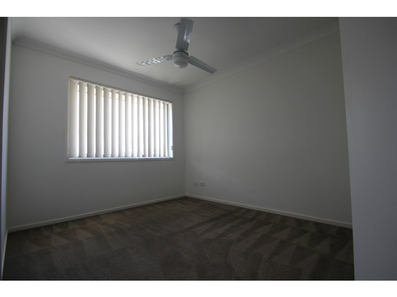 6- 32 University Drive, Meadowbrook QLD 4131