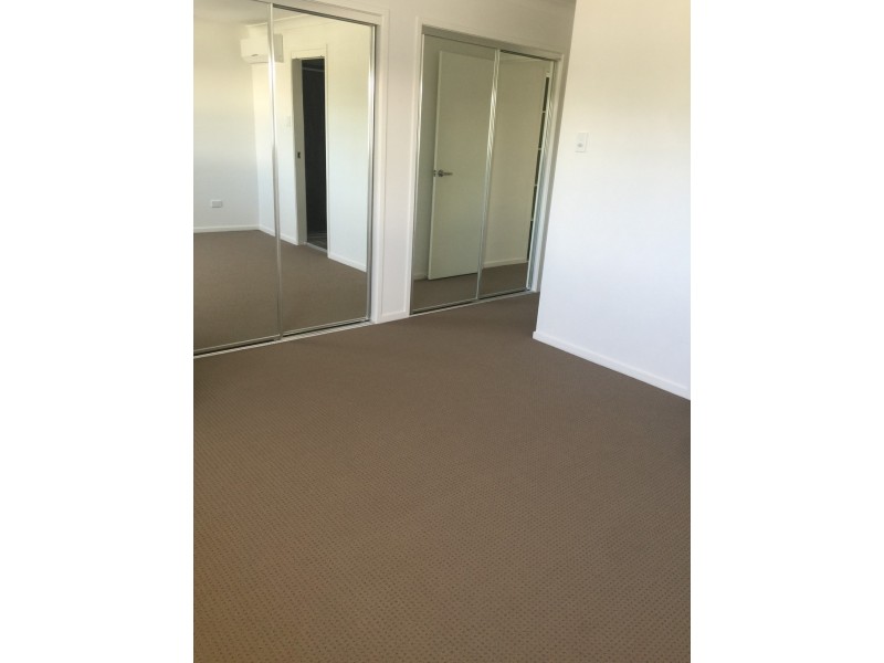 22 HigHGROVE ST, Calamvale QLD 4116