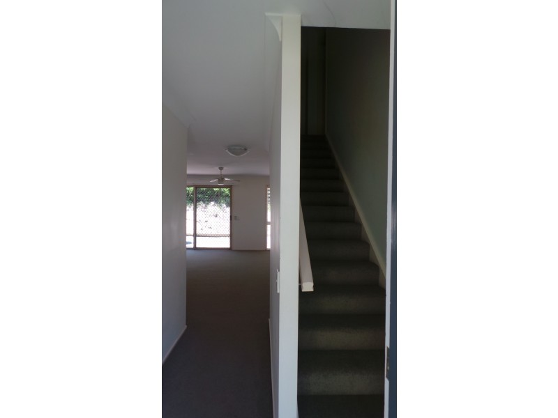 73 757 ASHMORE ROAD, Molendinar QLD 4214