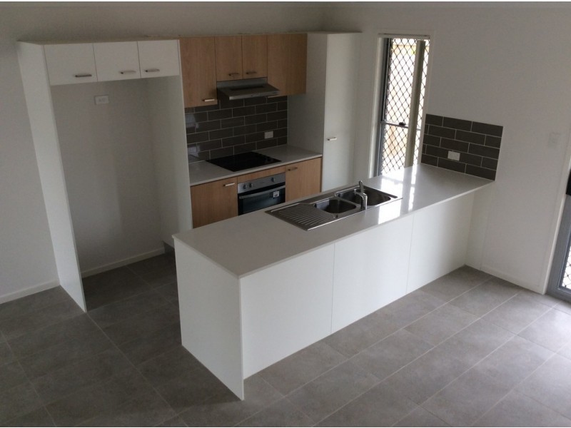 U50/104a River Hills Road, Eagleby QLD 4207