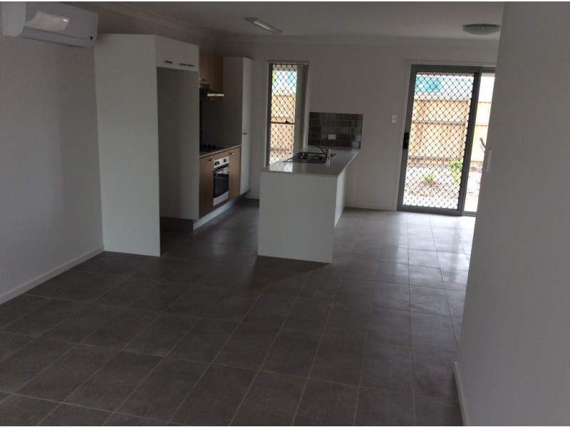 U50/104a River Hills Road, Eagleby QLD 4207
