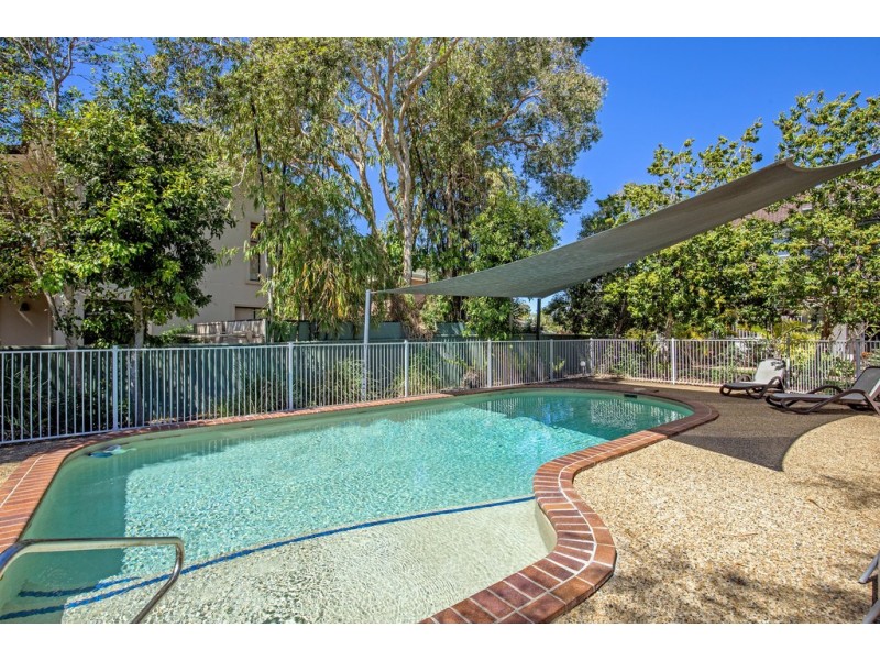 03/22 Oleander Avenue, Biggera Waters QLD 4216