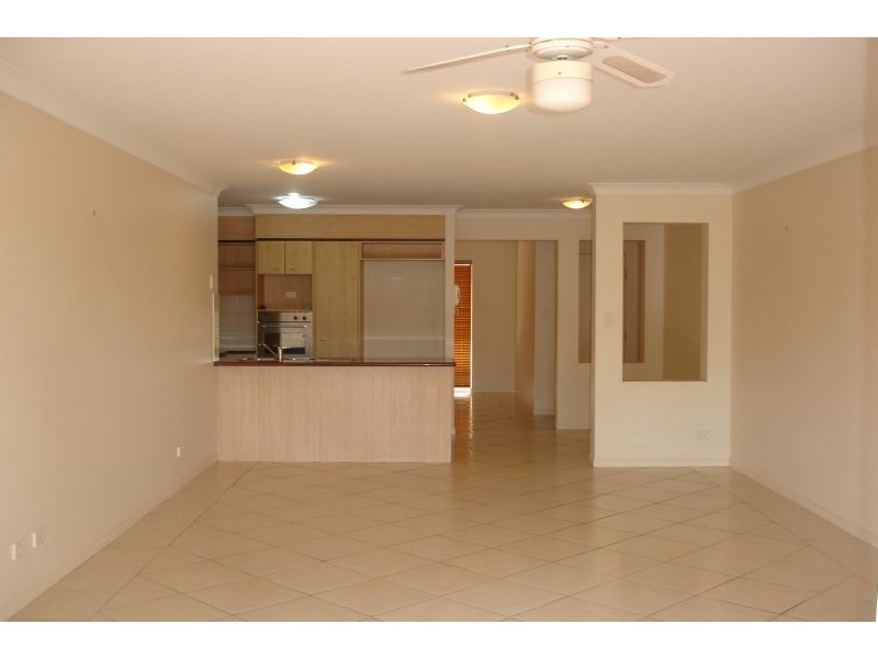 92/88-98 LIMETREE PARADE, Runaway Bay QLD 4216