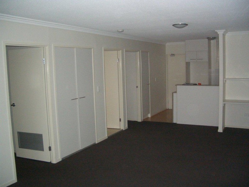 8, 223 Tufnell Road, Banyo QLD 4014