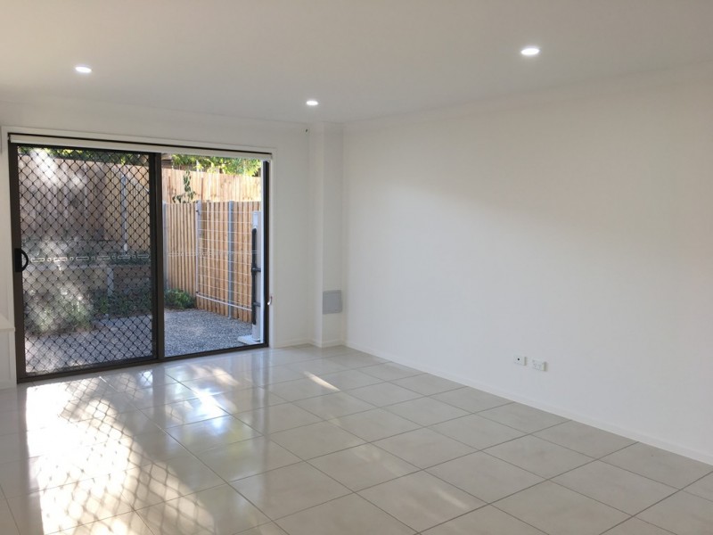 54 Grahams Road, Strathpine QLD 4500