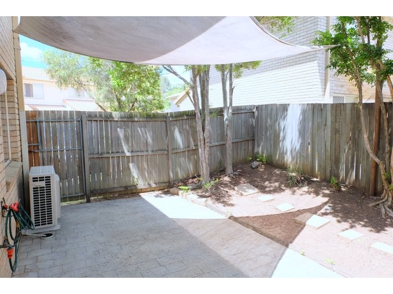 11 Rebecca Way, Slacks Creek QLD 4127