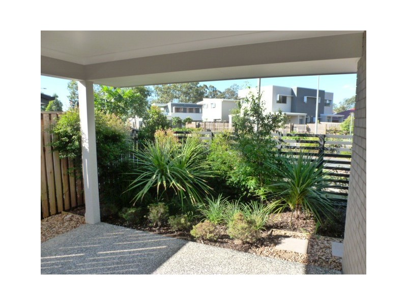 86 CARSELGROVE AVE, Fitzgibbon QLD 4018