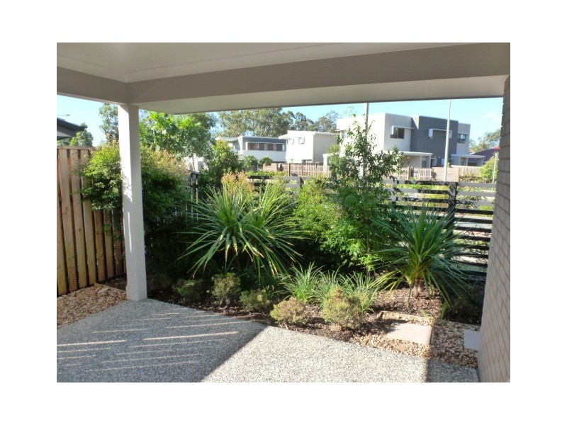 86 CARSELGROVE AVE, Fitzgibbon QLD 4018
