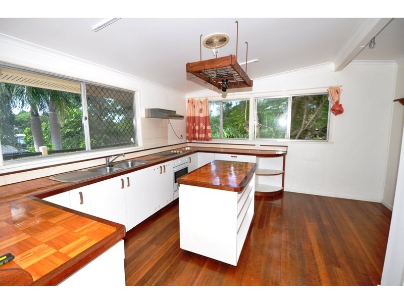 28 Paisley, Toowong QLD 4066