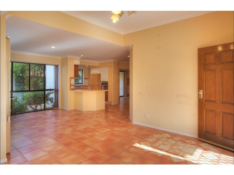 21/18 ALTANDI ST, Sunnybank QLD 4109