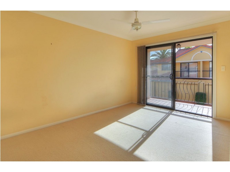 21/18 ALTANDI ST, Sunnybank QLD 4109