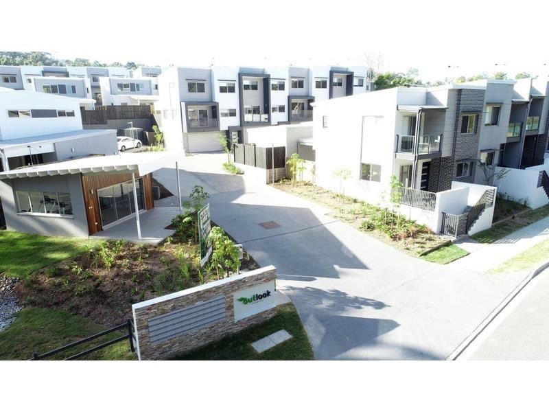 12 / 421 Trouts Road, Chermside QLD 4032