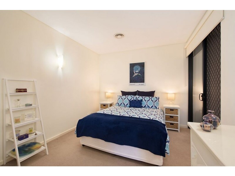 38 Brougham St, Fairfield QLD 4103