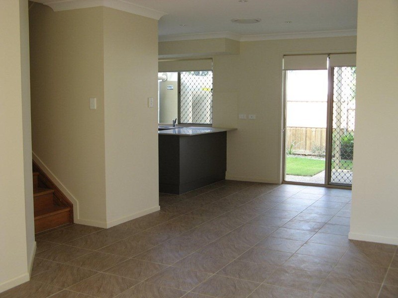 10/582 Manly Road, Wakerley QLD 4154