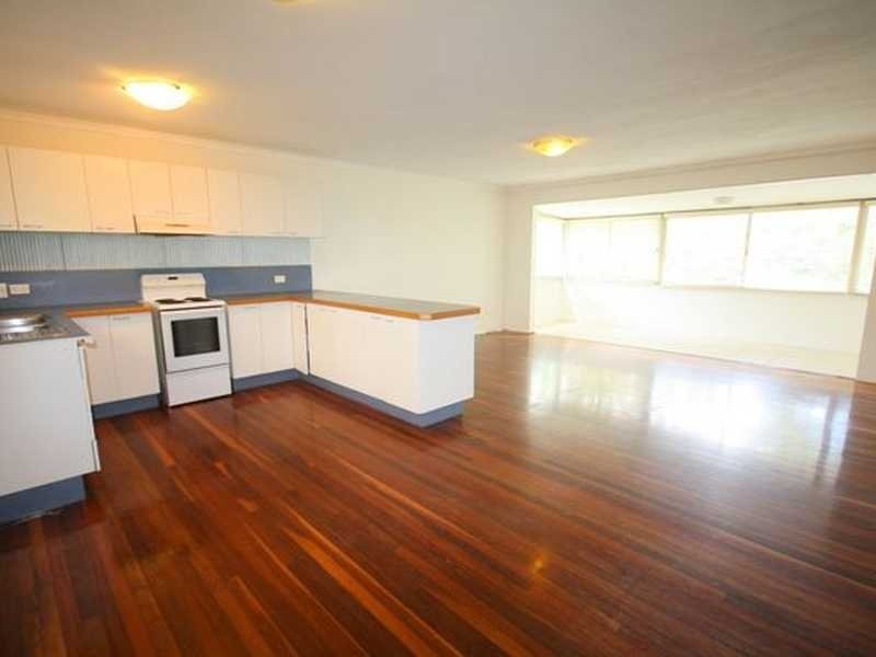 12 Hawkins, Springwood QLD 4127