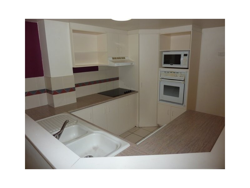 53 / 75 Brown, Labrador QLD 4215