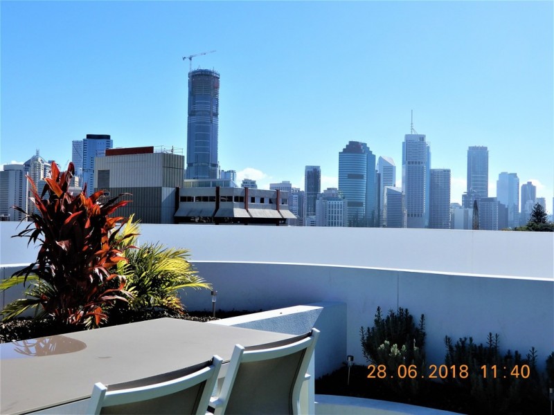 207/616 Main Street, Kangaroo Point QLD 4169