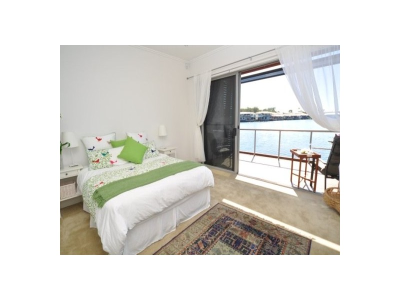 80/181 Lae Drive, Coombabah QLD 4216