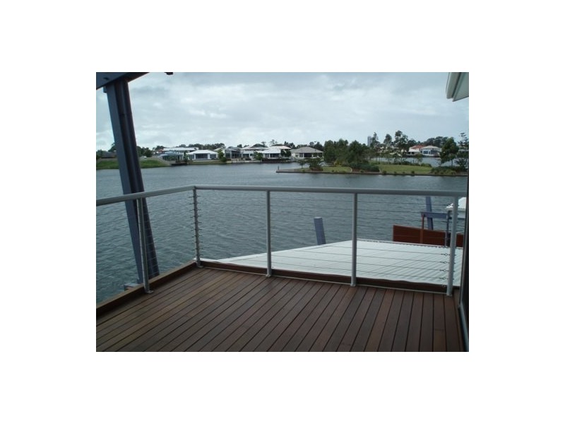 80/181 Lae Drive, Coombabah QLD 4216