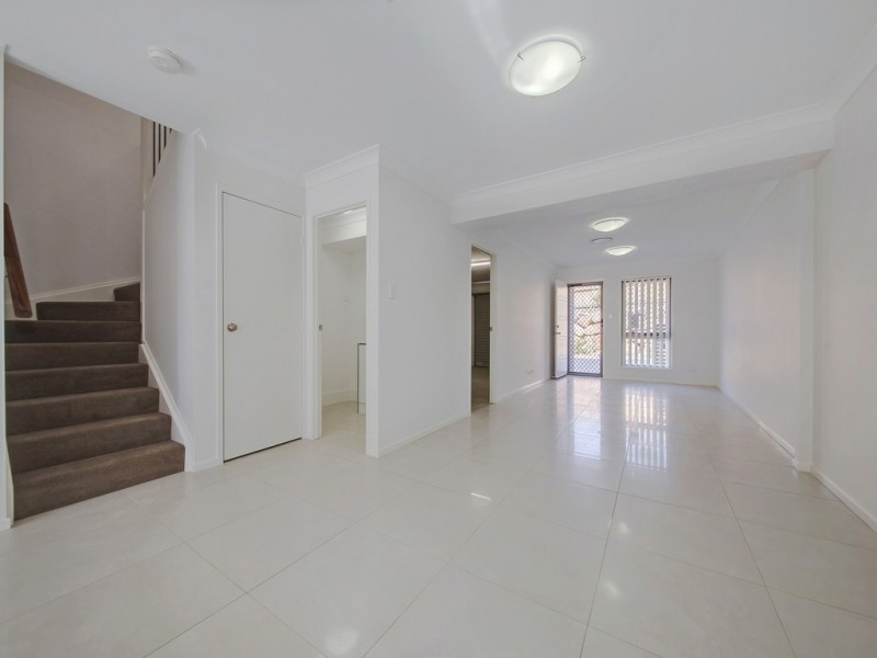 53 Injune Circuit, Calamvale QLD 4116
