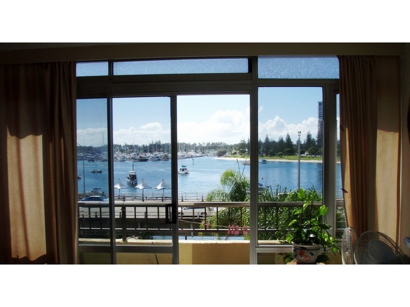 411 / 2 Barney Street, Southport QLD 4215