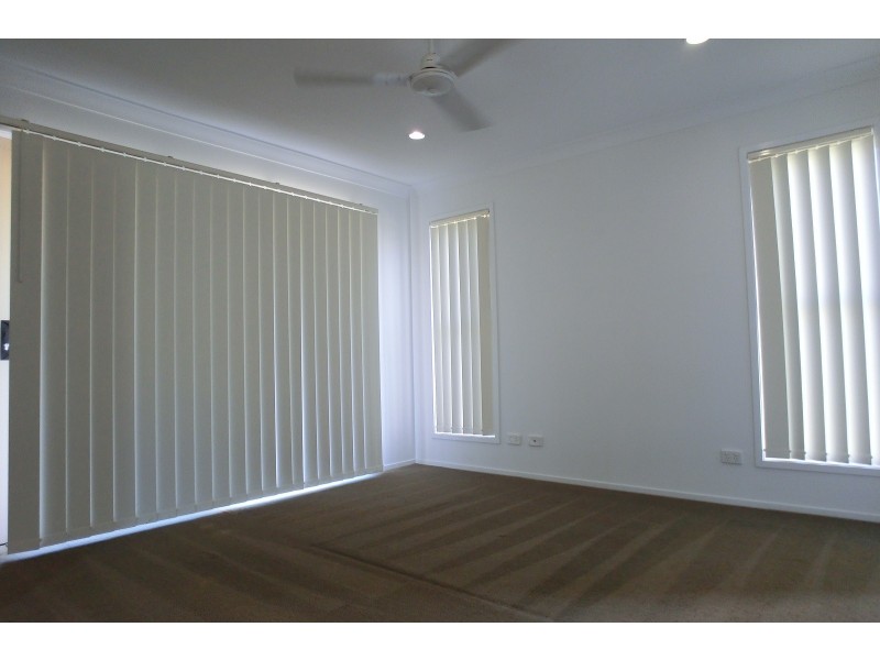19 Cedarwood Street, Berrinba QLD 4117