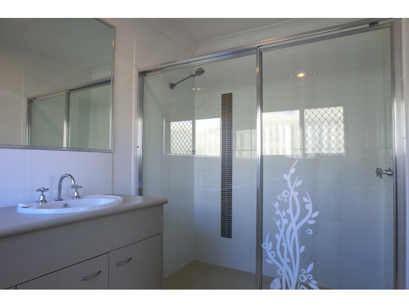 19 Cedarwood Street, Berrinba QLD 4117