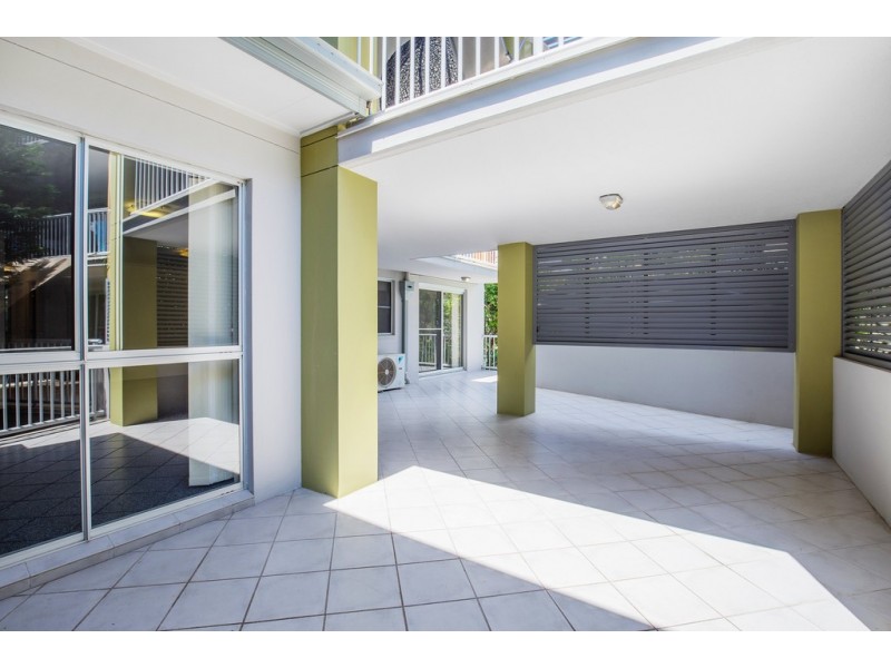 20/22 Oleander Avenue, Biggera Waters QLD 4216