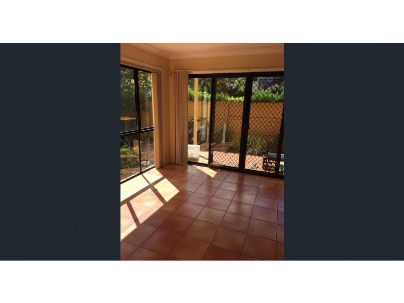 27/18 ALTANDI ST, Sunnybank QLD 4109