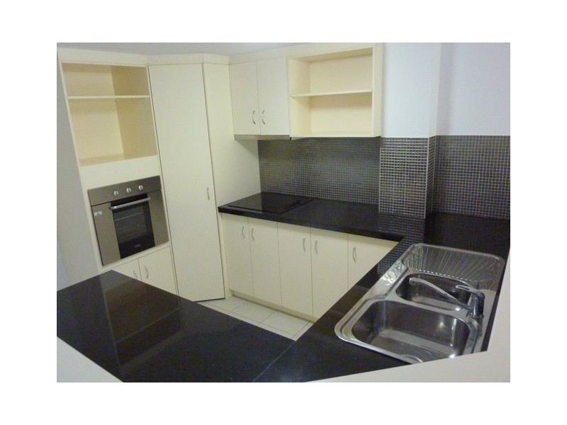 58 / 75 Brown, Labrador QLD 4215