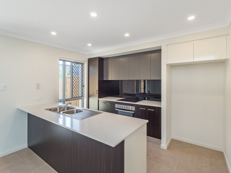 U1809/9 Springfield College Drive, Springfield QLD 4300
