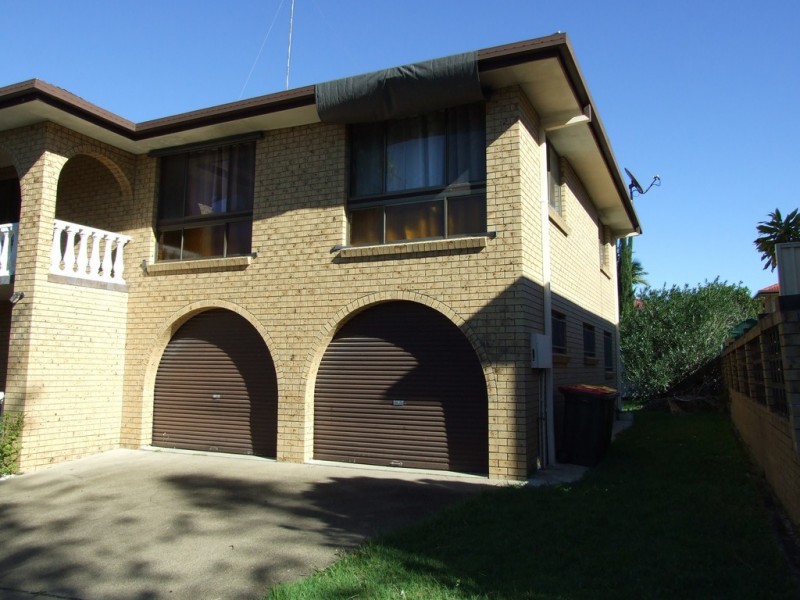 4 BLAIRGOWRIE STREET, Macgregor QLD 4109