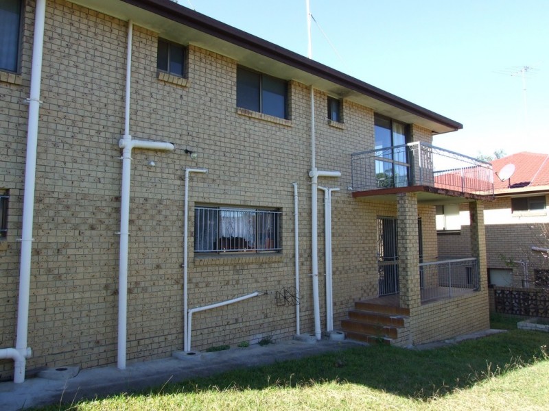 4 BLAIRGOWRIE STREET, Macgregor QLD 4109