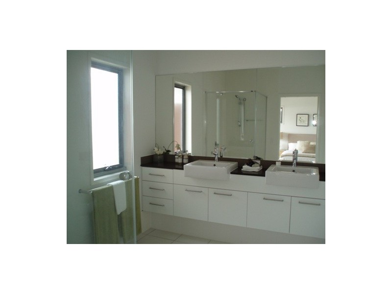 9/1 Manacor Place, Coombabah QLD 4216